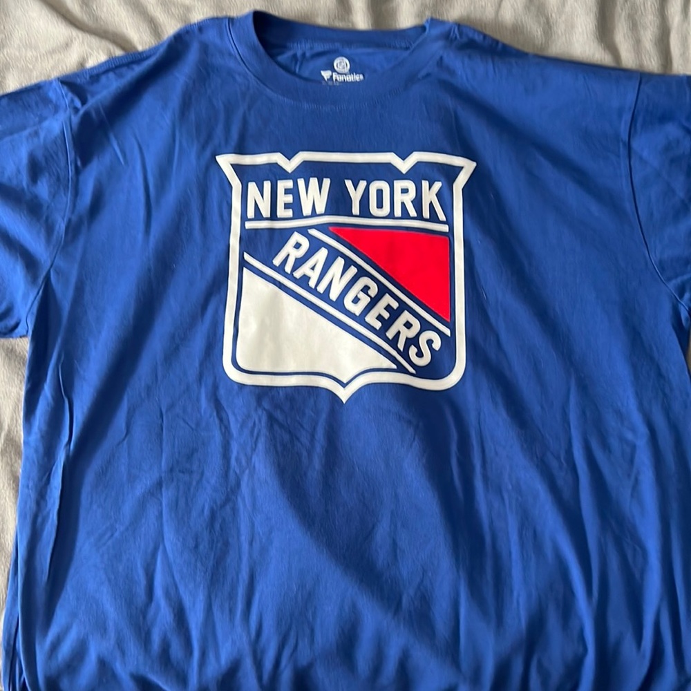 XLT New York Ranger T-shirt, Long fit, never worn. Excellent Condition